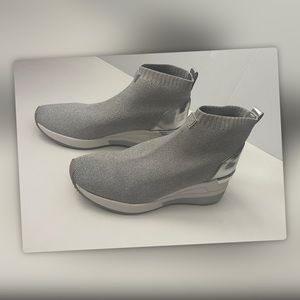 Skyler Metallic Stretch-Knit Sock Sneaker (Used)